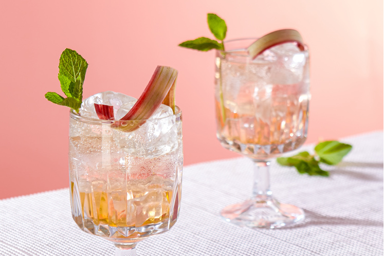 Lillet rosé spritz