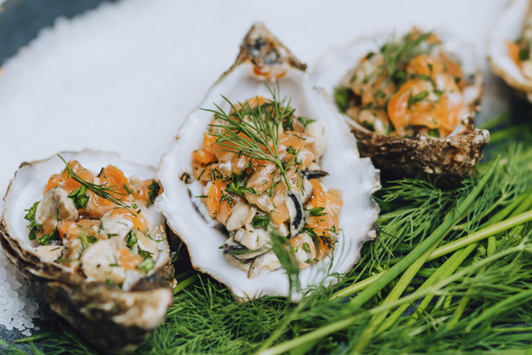 Tartaar van oesters & zalm