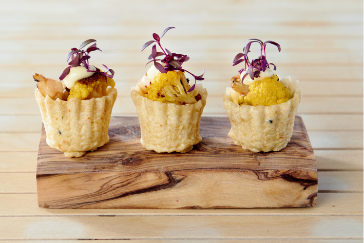 Pie tee met gamba en bloemkool