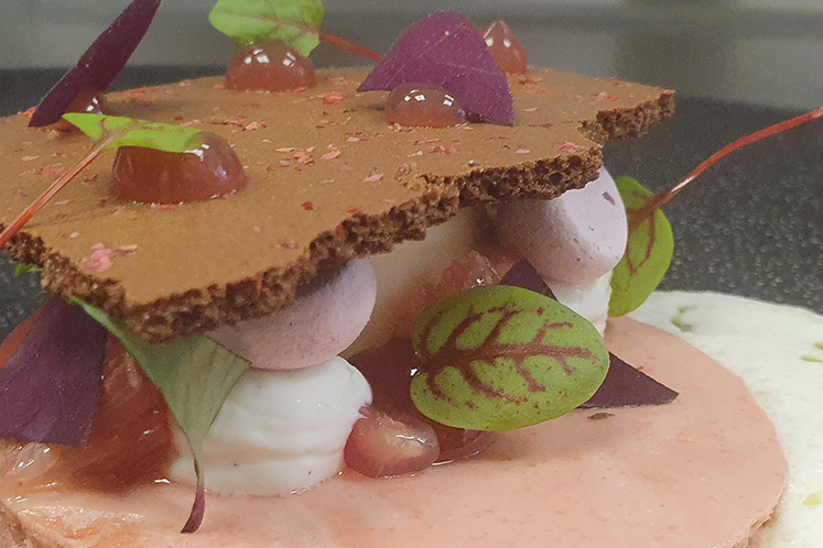 Chiboust van granaatappel en grapefruit