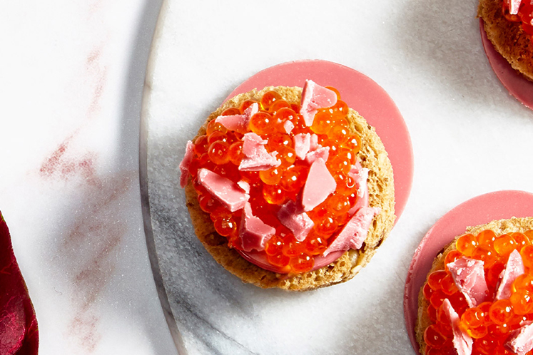 Toast met kaviaar & ruby