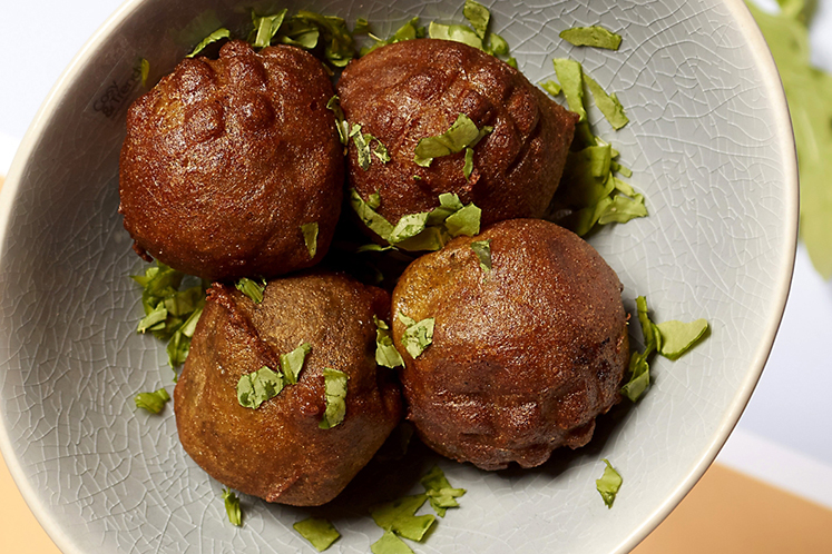 Oliebolletjes van knolselderij