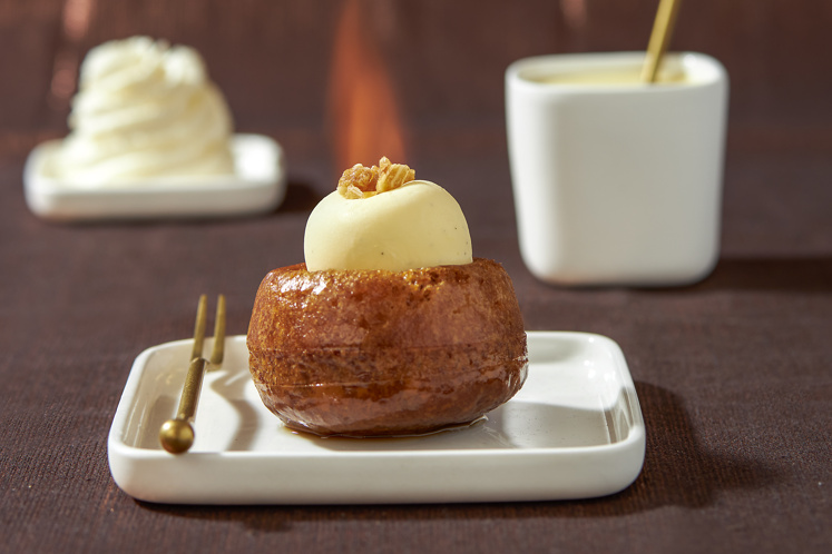 Baba crème brûlée & flambée