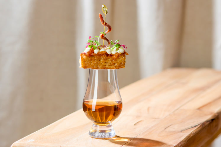 Ansjovis & suikerbrood pincho