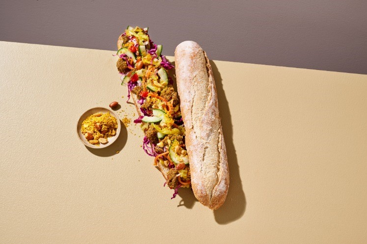 Bali stokbrood met runderstoof en kokos