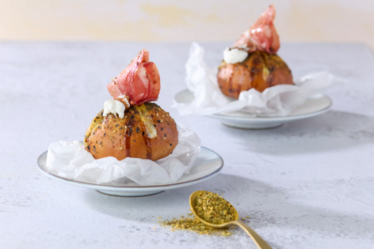 Brioche mozzarella & Coppa