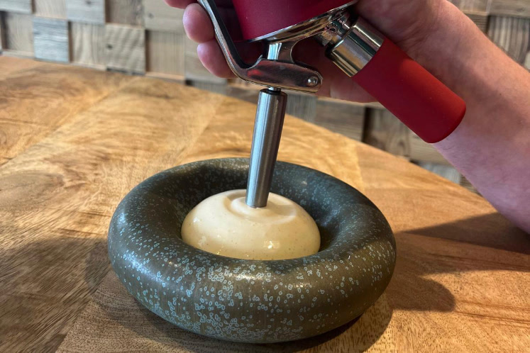 Warm schuim van Nduja