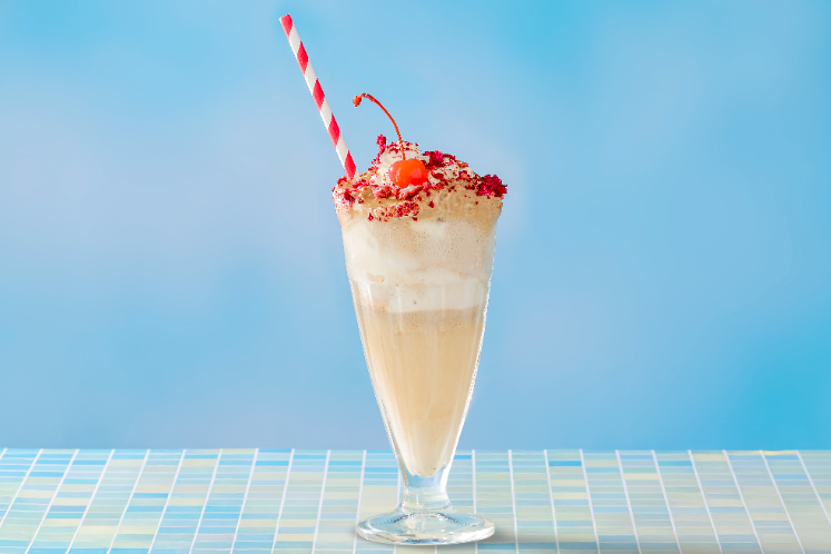 Classic coke vanilla float