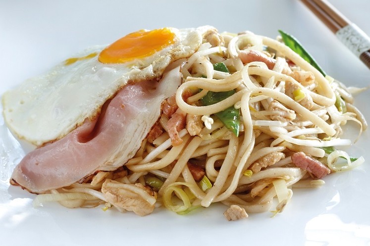 Gebakken bami goreng