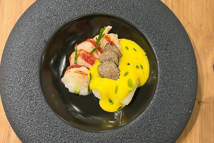 Gekonfijt kreeftenstaartje met gnocchi