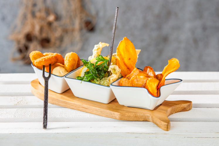 Krokante visbites: mosselen, tong en claresse