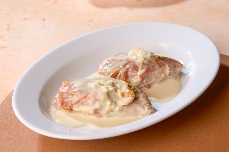 Kophaas in saltimbocca-stijl met roseval aardappeltjes