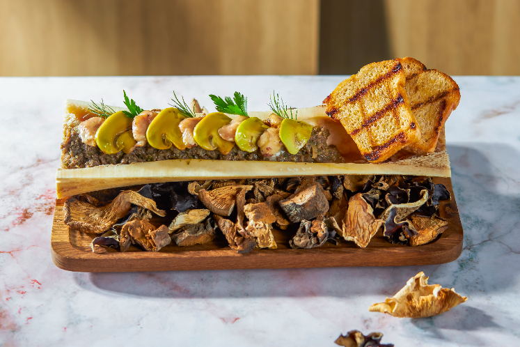 Mergpijp met duxelle en brioche