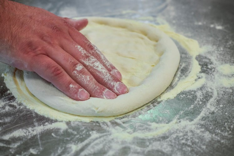 Napolitaans pizzadeeg