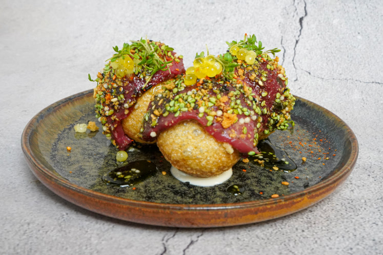 Pani puri met in kombu gefermenteerde hertenlende