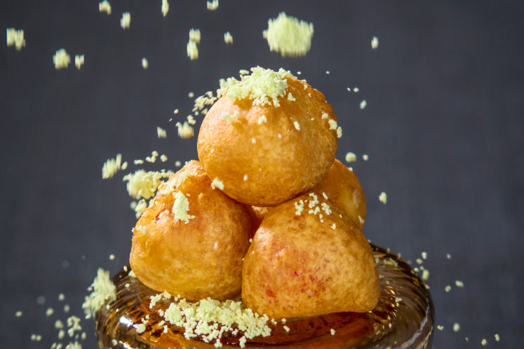 Peppadew bier oliebol