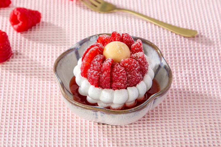 Pavlova met vruchtencrémeux