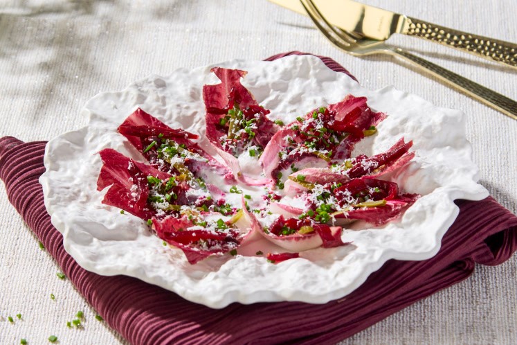 Roodlof met dry aged biet en schuim van geitenyoghurt