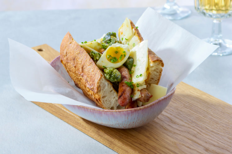 Sandwich spanish vibe