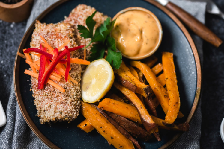 Krokante kabeljauw & zoete aardappelfriet