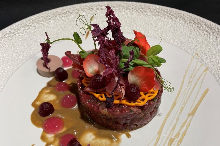 Tartaar van hert met eendenlever