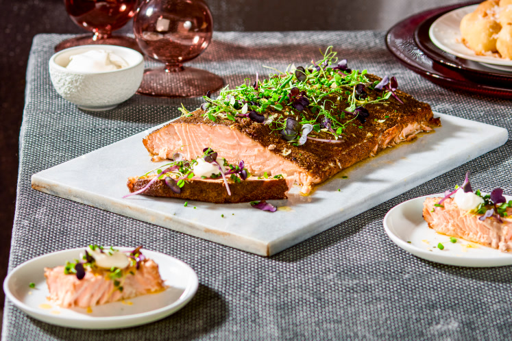 Zalmzijde warmgerookt met sumak rub