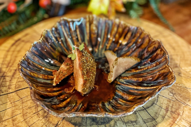 Roodpootpatrijs met zuurkool en crumble