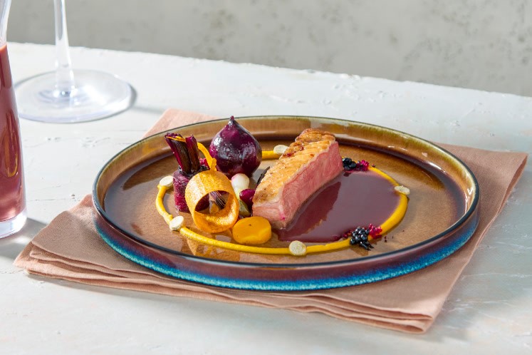 Eendenborst, braam, biet, wortel en truffel